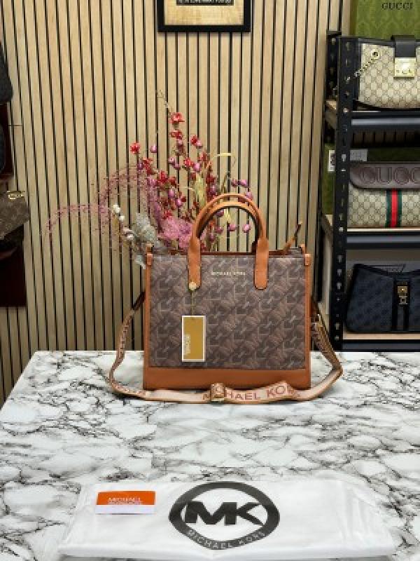 MICHAEL_KORS ELEGANT TOTE BAG PREMIUM QUALITY WITH OG DUST BAG [ BROWN]